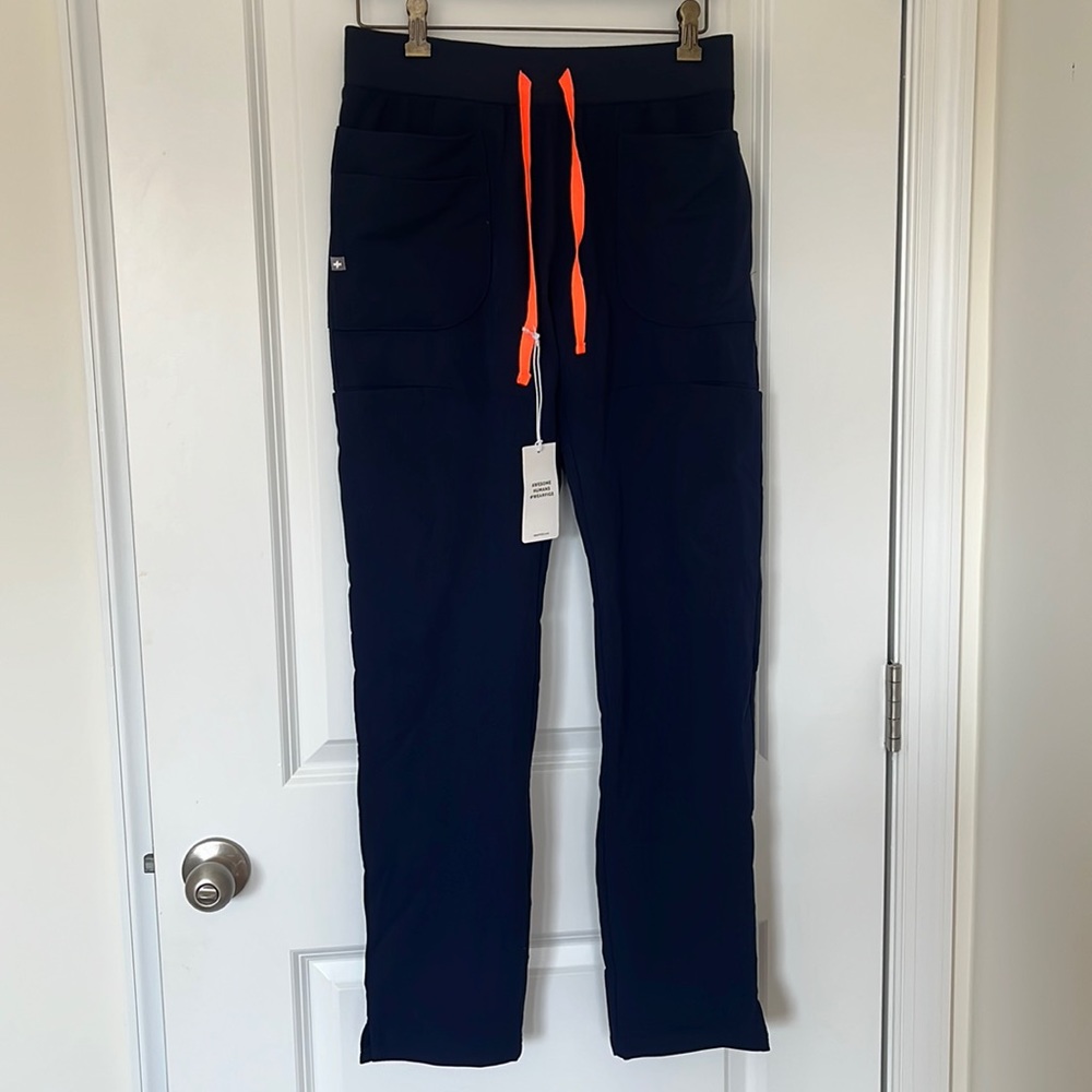 Figs Nepal Slim Scrub pant